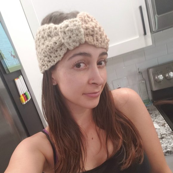 Winter Handmade Crochet Bow Headband/Ear Warmer - Picture 4 of 11